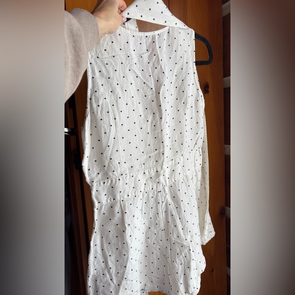 Rails Polka Dot Romper – White Button Front – Size S - Picture 9 of 9